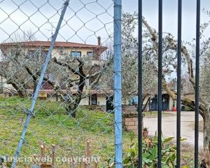 Strada Salemme - Le recinzioni tagliate