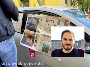 La macchina della sindaca Chiara Frontini con i giornali e vicino un paio di scarpe a spillo e un paio di mutandine rosse - Nel riquadro l'avvocato Lorenzo Marinetti