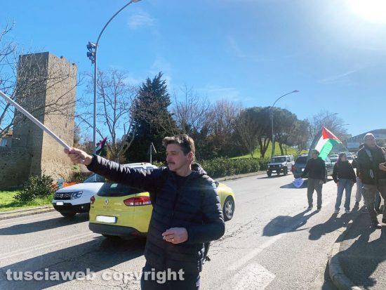 Viterbo - Presidio Pro Palestina davanti al McDonald's di Valle Faul - Luca Palocci di Cobas
