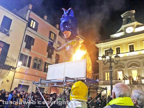 Carnevale di Civita Castellana - Il rogo del Puccio