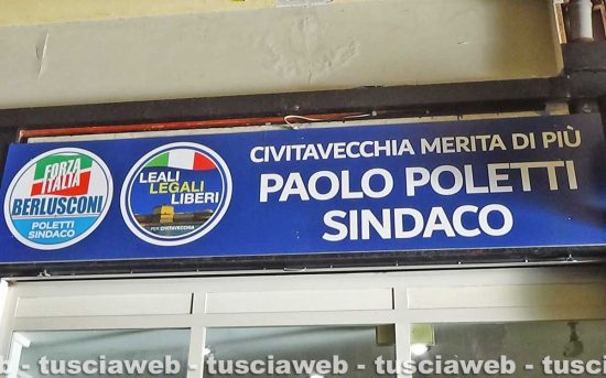 Civitavecchia - Il comitato elettorale di Poletti