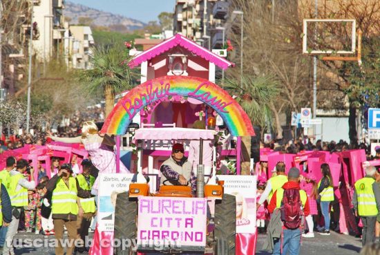 Civitavecchia - La sfilata di Io Faro Carnevale 