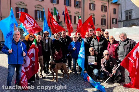 Viterbo - Il presidio di Cgil e Uil
