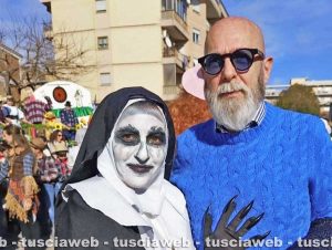 Civitavecchia - Il sindaco Tedesco durante "Io faro Carnevale"
