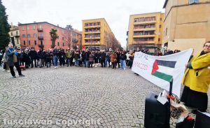 Viterbo - Manifestazione pro Palestina a piazza del Sacrario