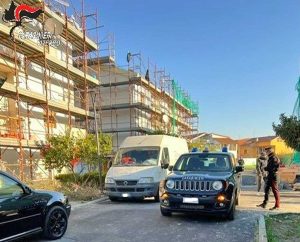 Tuscania - Controlli dei carabinieri sui cantieri