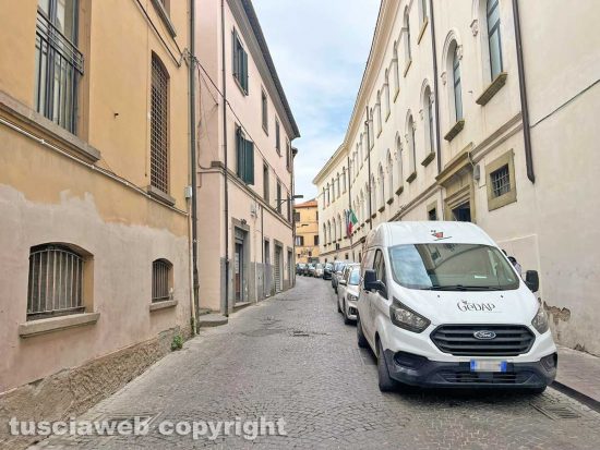 Viterbo - I lavori alla scuola media Tecchi