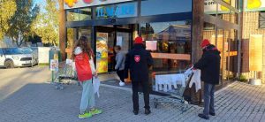 L'Ordine di Malta raccoglie viveri a Civitavecchia