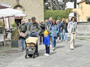 Turisti a Viterbo