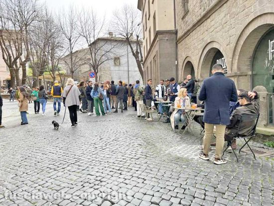 Turisti a Viterbo