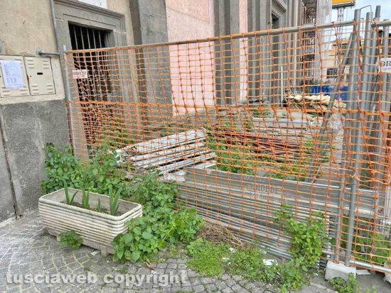 Viterbo - Il cantiere di piazza Fontana grande