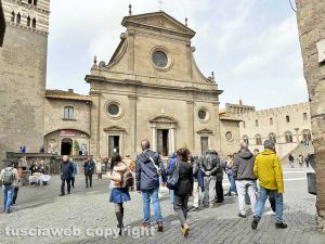 Turisti a Viterbo