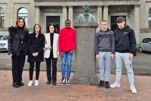 Viterbo - L'istituto Paolo Savi vince il concorso "Conoscere la borsa 2023"