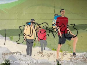 Murales via Francigena vandalizzato 