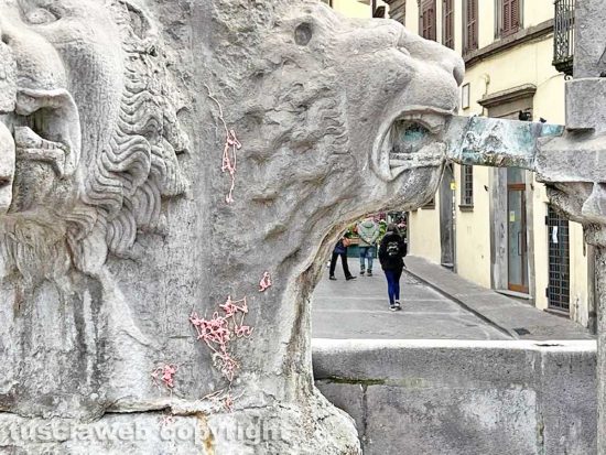 Viterbo - Il degrado di Fontana grande