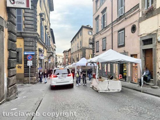Viterbo - Fiera dell’Annunziata - La macchina in via Cavour