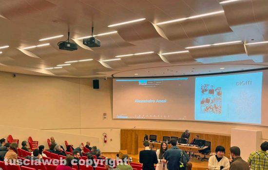 Trento - La presentazione della prima rivista manoscritta Digiti