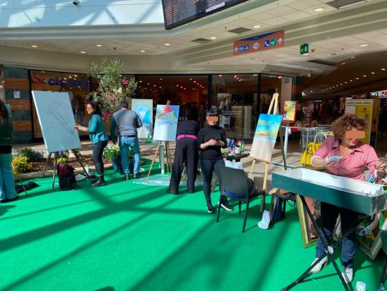 Pasqua a colori al Centro Commerciale Tuscia