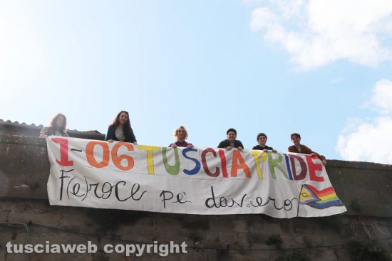 Viterbo - Flash mob per il TusciaPride