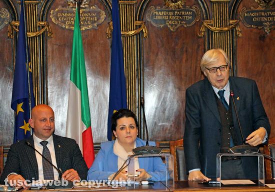 Viterbo - Consiglio comunale - Ciorba, Frontini e Sgarbi