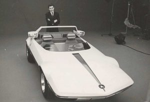 Marcello Gandini con una Autobianchi Runabout nel 1969