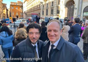 Emergenza carceri - Per la camera penale di Viterbo gli avvocati Andrea Racioppa e Marco Russo in piazza Santi Apostoli a Roma