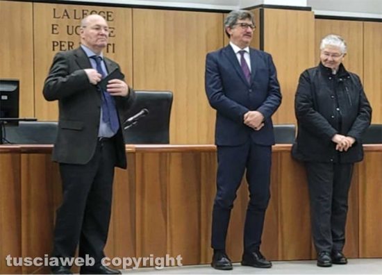 Pasqua 2024 - La benedizione del vescovo in tribunale