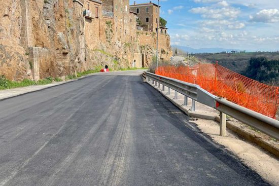 Civita Castellana - Riapre la viabilità a doppio senso in via Belvedere Falerii Veteres