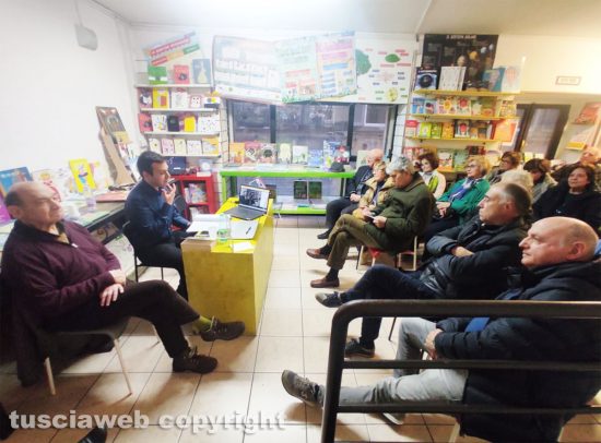 Viterbo - Società filosofica italiana, l'incontro sul filosofo Gianni Vattimo e il suo pensiero debole