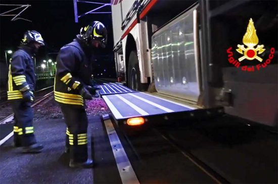 Esercitazione vigili del fuoco presso galleria Castiglione lungo direttissima Firenze-Roma