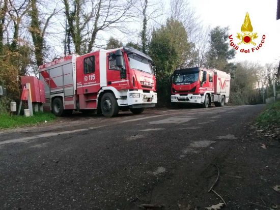 Vejano - Precipita ultraleggero - I vigili del fuoco sul posto