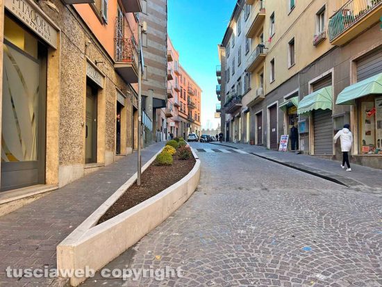 Viterbo - L'aiuola di via Matteotti