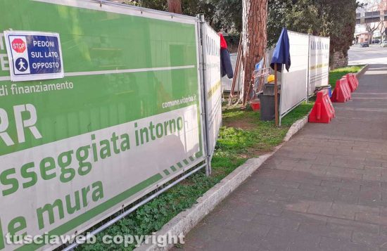 Viterbo - Un cantiere in viale Raniero Capocci