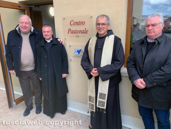 Viterbo - L'inaugurazione della Casa per i giovani - Piero Camilli, Don Emanuele Germani, Frate Massimo Fusarelli e Francesco Ciarlanti