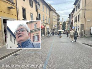 La fiera dell'Annunziata e nel riquadro Vincenzo Cardenia