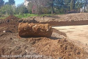 Viterbo - Bomba della seconda guerra mondiale in via De Gasperi