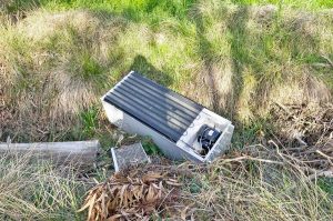 Civitavecchia - Rifiuti speciali abbandonati