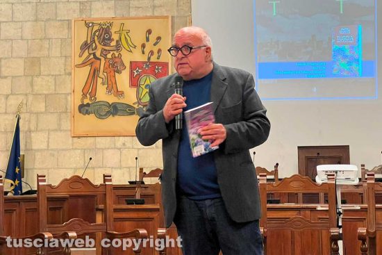 Tarquinia - La presentazione della guida "Tuscia parchi e ville da sogno" - Giuseppe Cerasa