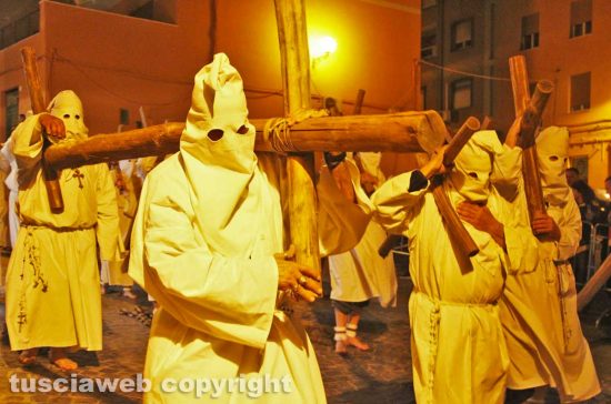 Civitavecchia - La processione del Cristo Morto