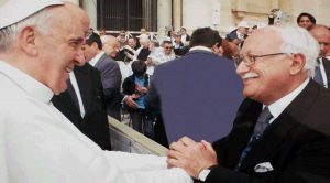 Papa Francesco e il giornalista Franco Bucarelli