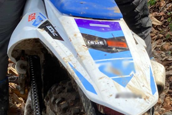Una moto da enduro