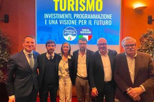 L'incontro "Turismo - investimenti, programmazione e una visione per il futuro"