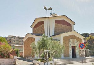 Civitavecchia - La chiesa di Gesù Divino Lavoratore