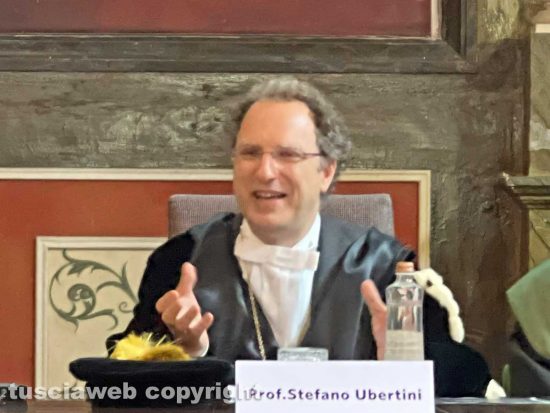 Viterbo - Il rettore Stefano Ubertini 