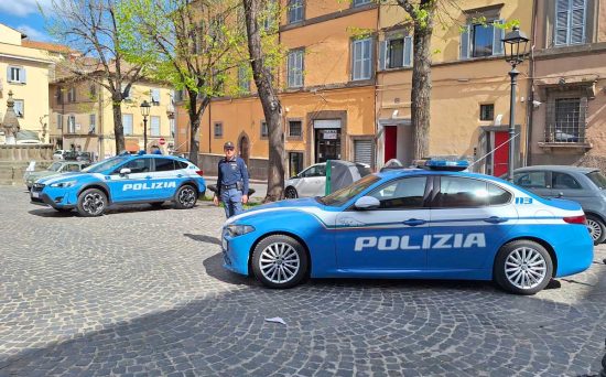 Viterbo - Le pattuglie della polizia in centro