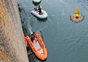 Camugnano - L'esplosione alla centrale - I sommozzatori in azione