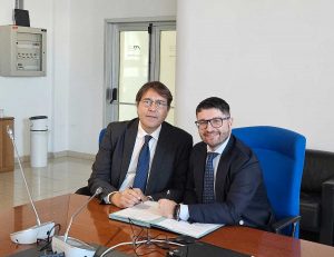 Civitavecchia - Maurizio Maugeri, Head Sustainable B2B di Eni e Pino Musolino Presidente dell'Autorità di Sistema Portuale del Mar Tirreno Centro Settentrionale