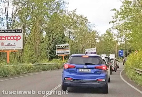 Incidente a Zepponami - La coda di auto