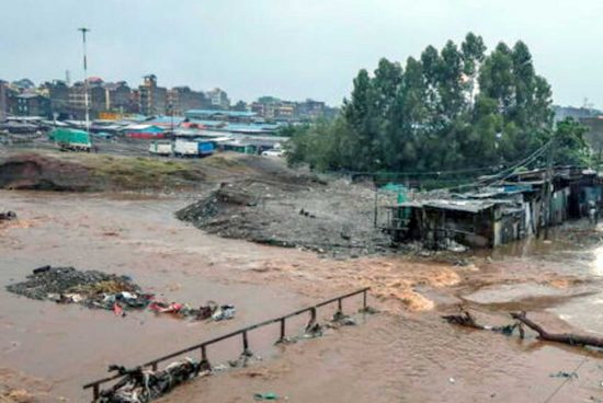 Crollo di una diga a Mai Mahiu