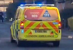 Un'ambulanza londinese